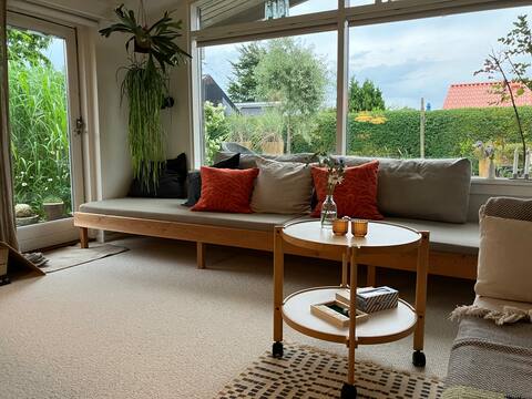Successful Airbnb property: Cozy cottage 150m to water in Beder Malling