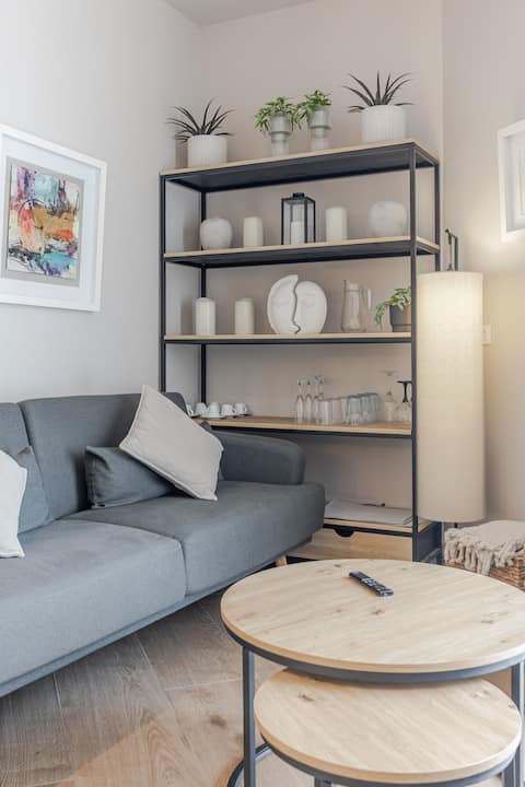 Popular Airbnb listing: Valencia Picasso Apartment - 1 in València