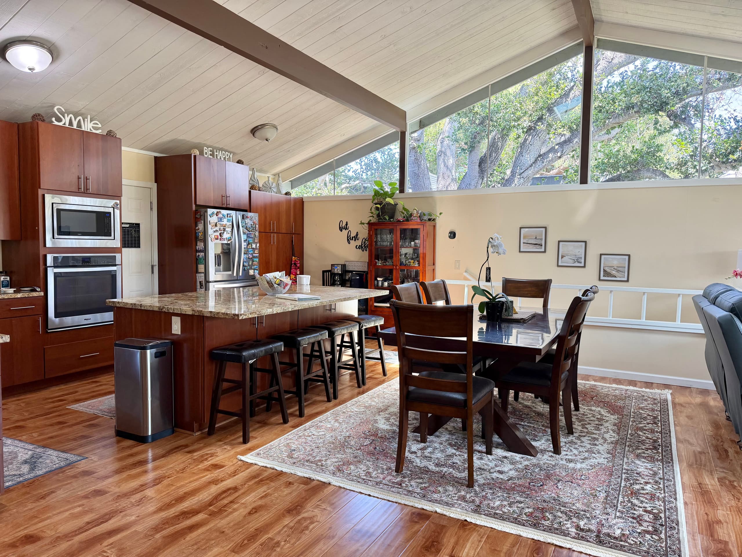 Hatton Canyon Views, Private Entrance, Near Beach - Photo 16