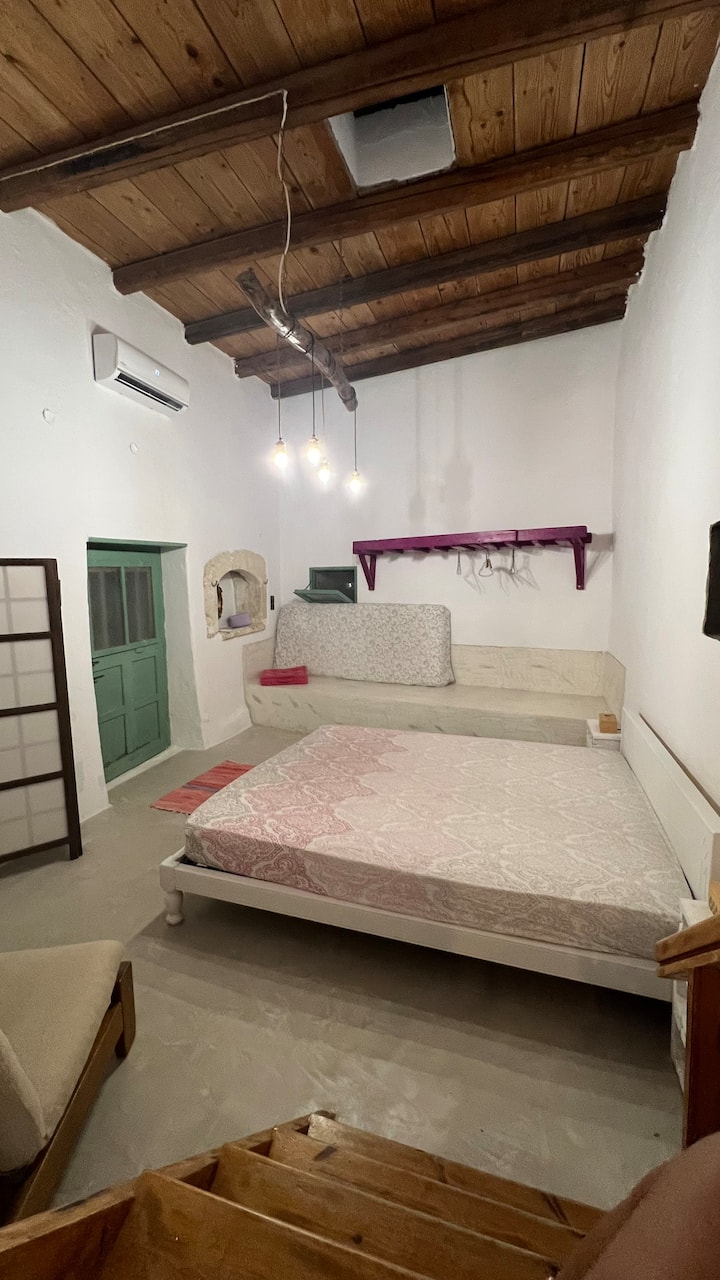 غرفة النوم 2