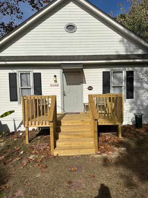 Guesthouse ( Northeast Columbia, South Carolina)