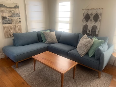 Popular Airbnb listing: Lill's Cottage located in Berry, NSW in Berry