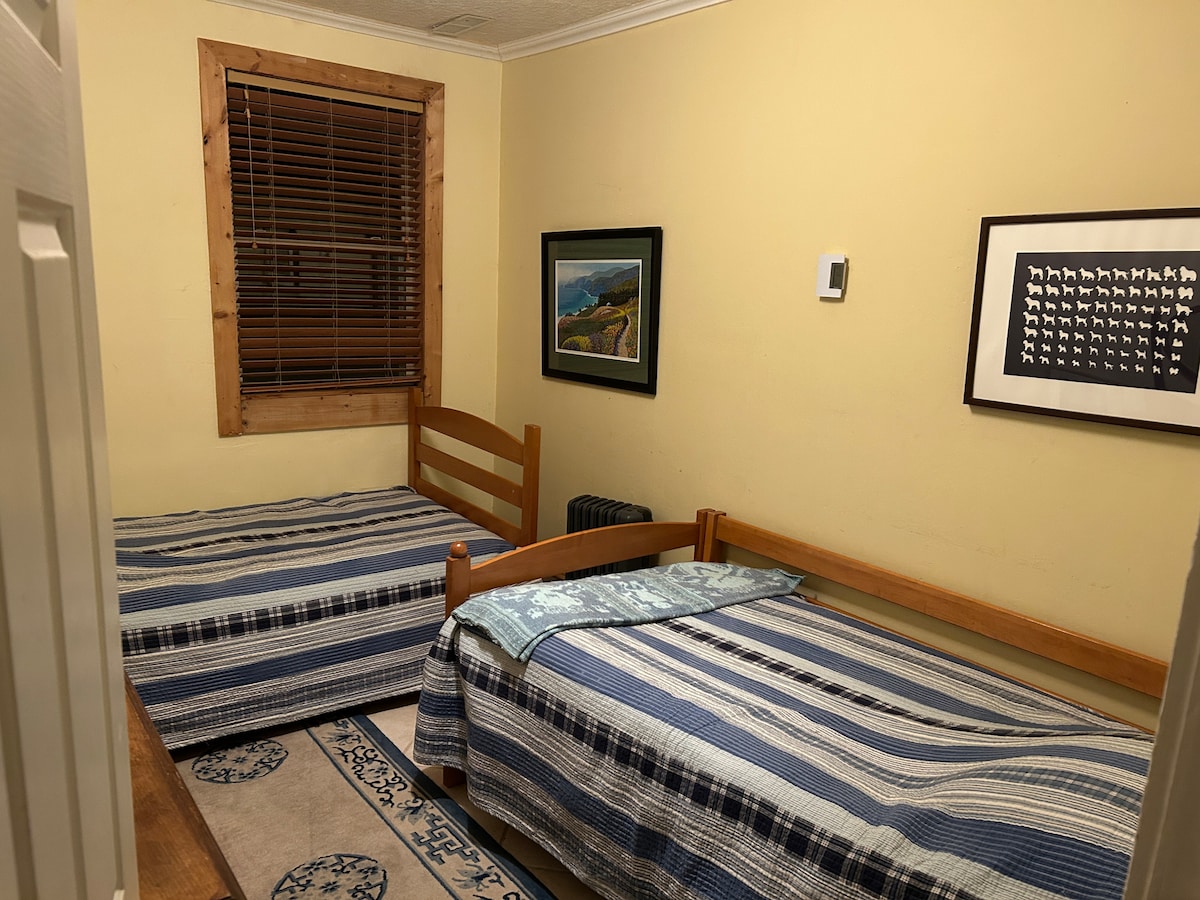 Приватна соба за двајца. 