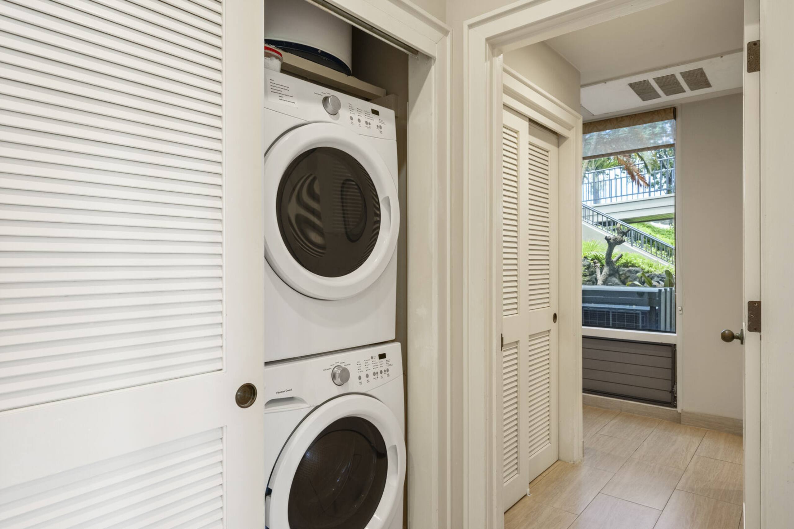 Condo in Lahaina · ★4.8 · 1 bedroom · 2 beds · 1 bath - Image 10