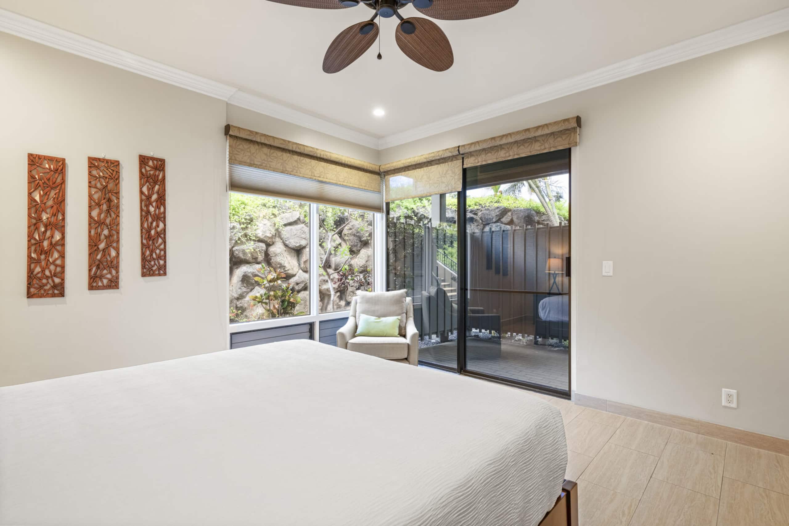 Condo in Lahaina · ★4.8 · 1 bedroom · 2 beds · 1 bath - Image 7
