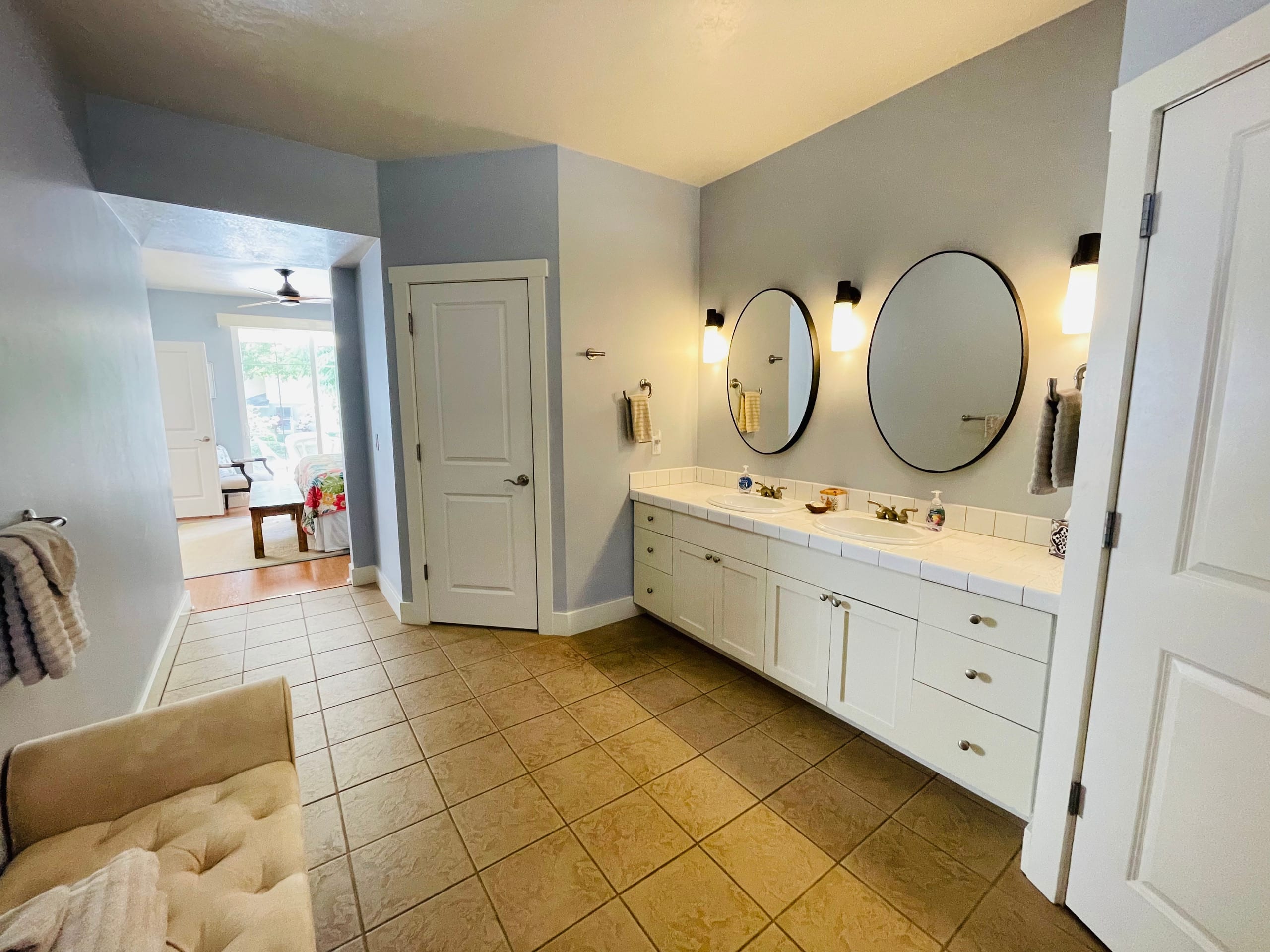 Condo in Princeville · ★4.87 · 2 bedrooms · 4 beds · 2 private baths - Image 12