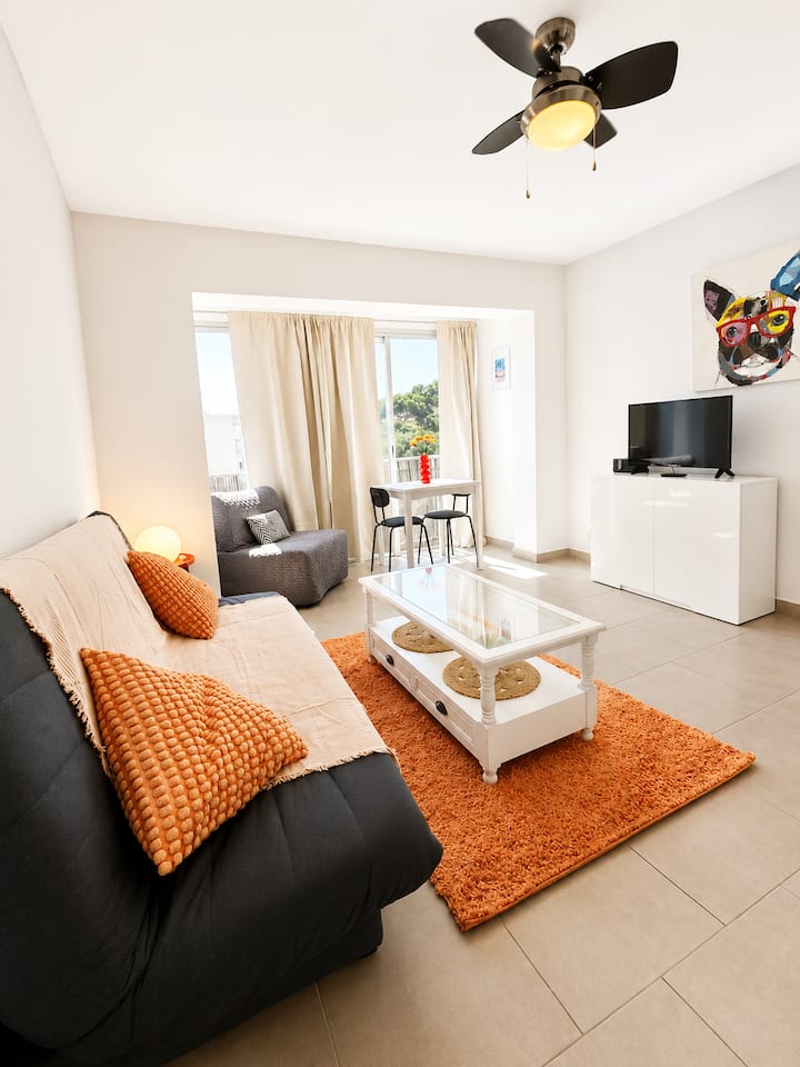 Studio Cosy à 3 Min Du Port Du Brusc  Parking - Six-Fours-les-Plages