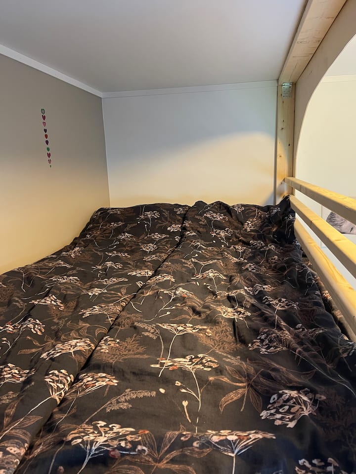 غرفة النوم 1