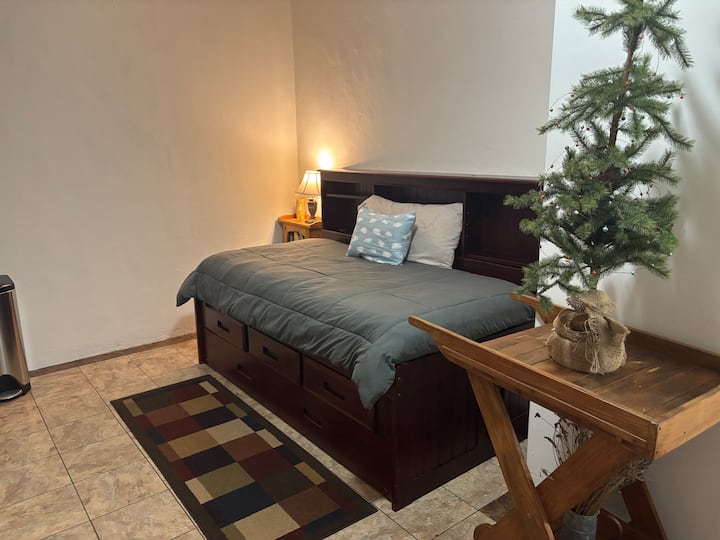 "Helen Hideaway," Condo In Beautiful Helen Georgia - Helen, GA