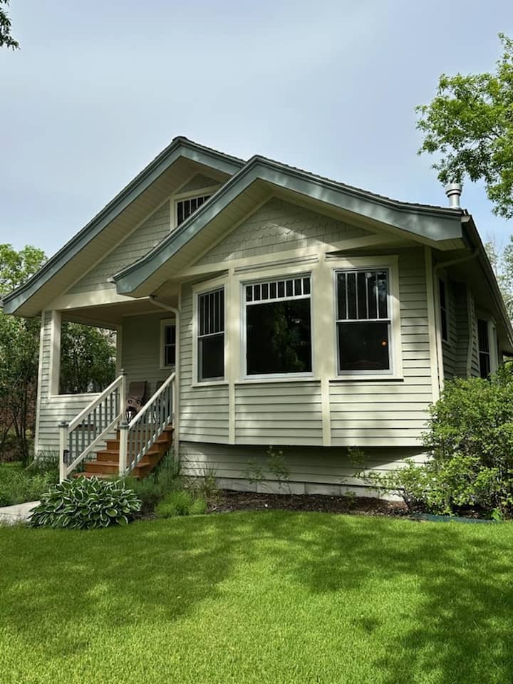 Lindley Place Cottage - 보즈먼