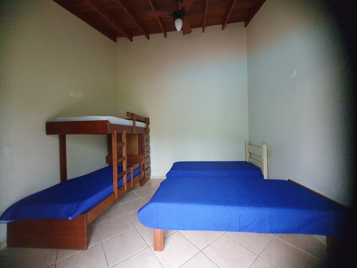 Dhomë gjumi 5