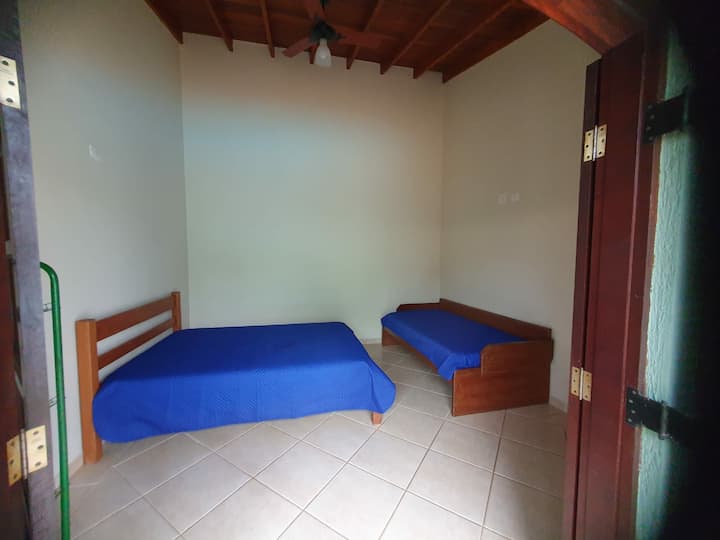 Dhomë gjumi 4