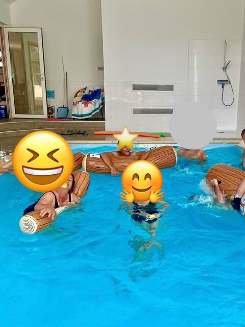 House with heated indoor pool, 5 min from the sea