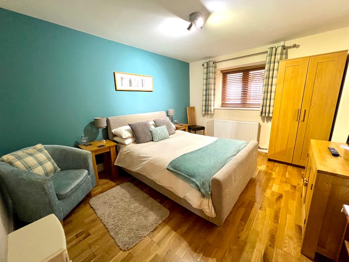 Self Contained Suite. East Challow, Wantage, Oxon. - Oxfordshire