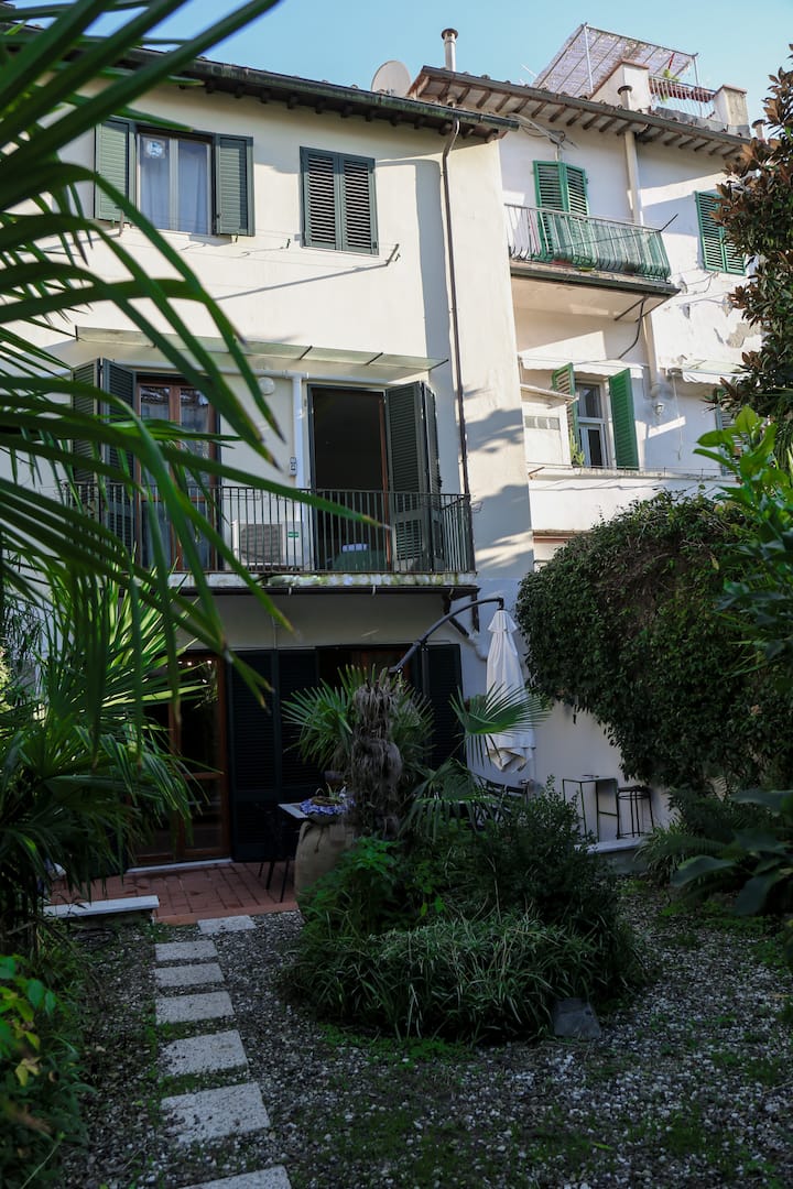 San Gennaro Apt Firenze With Garden - Florence