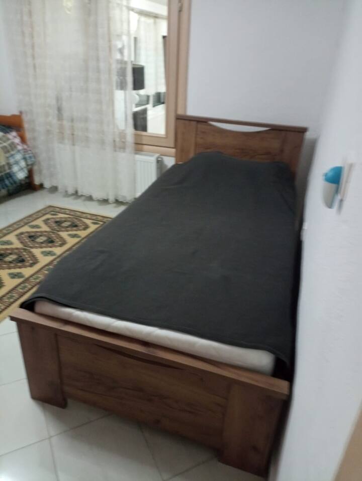 საძინებელი 2