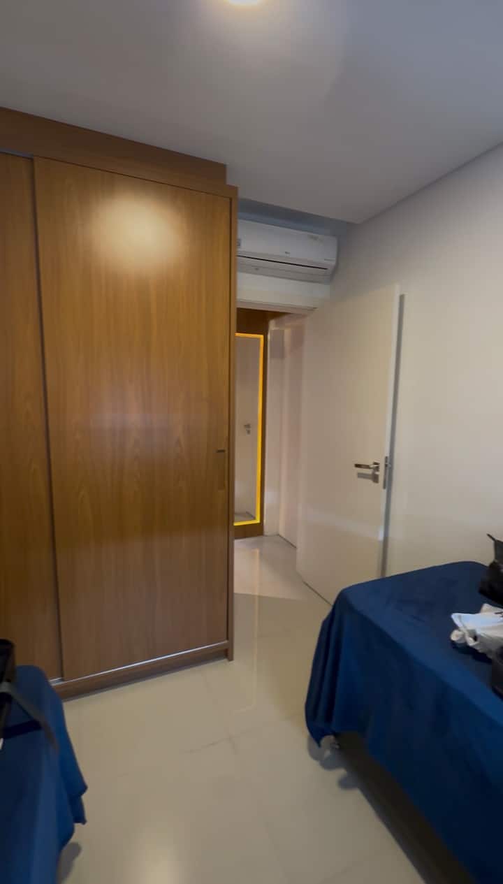 Dhomë gjumi 2
