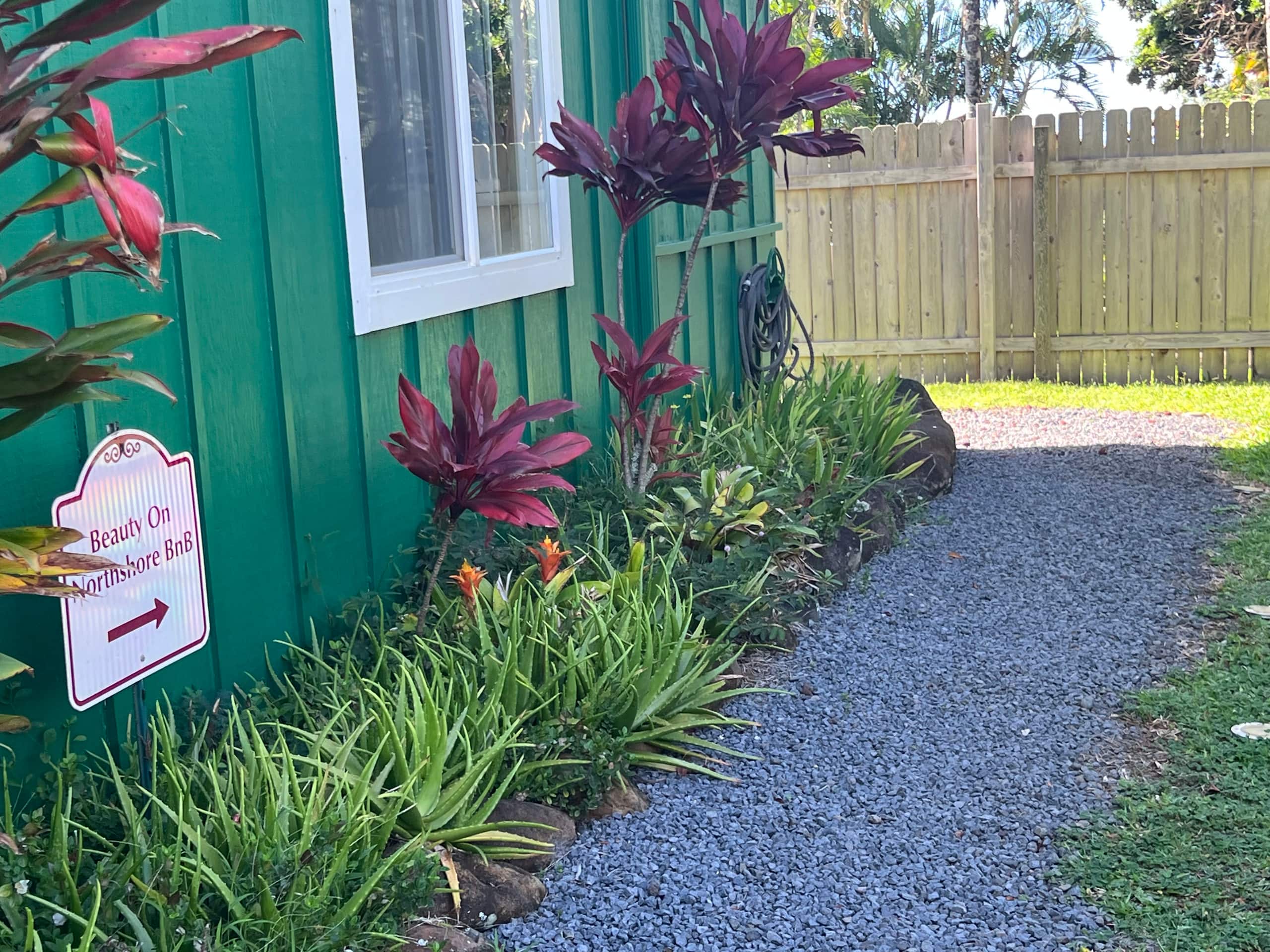 Beauty On Northshore BnB BBPH20190003 - Image 11