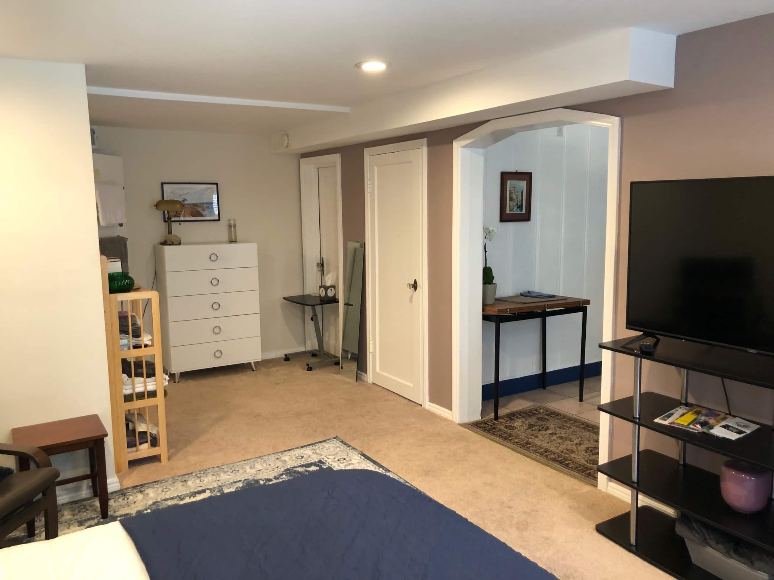 Home in San Francisco · ★4.93 · Studio · 1 bed · 1 bath - Image 3