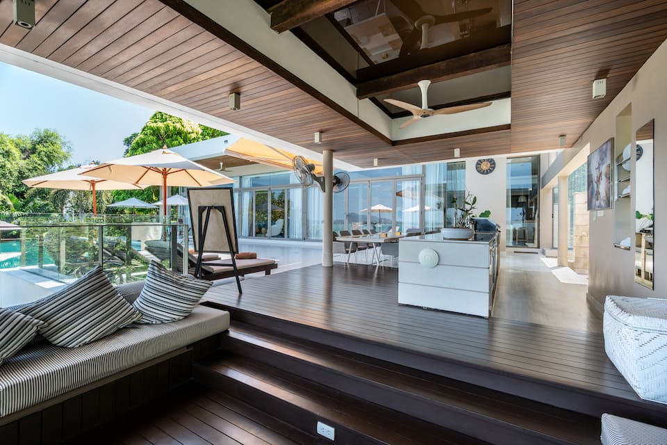 Villa Skyfall, on a headland above the Andaman Sea, Ratsada, Phuket, Thailand, photo 9 of 10