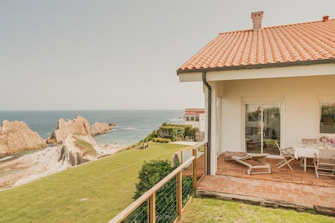 Townhouse at Mirador de Costa Quebrada (Playa Arnia)