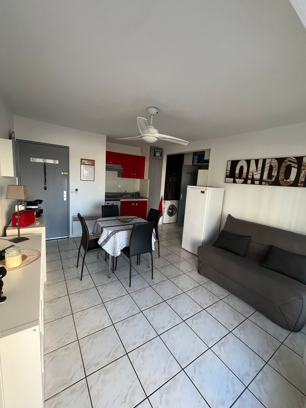 ห้องนั่งเล่น