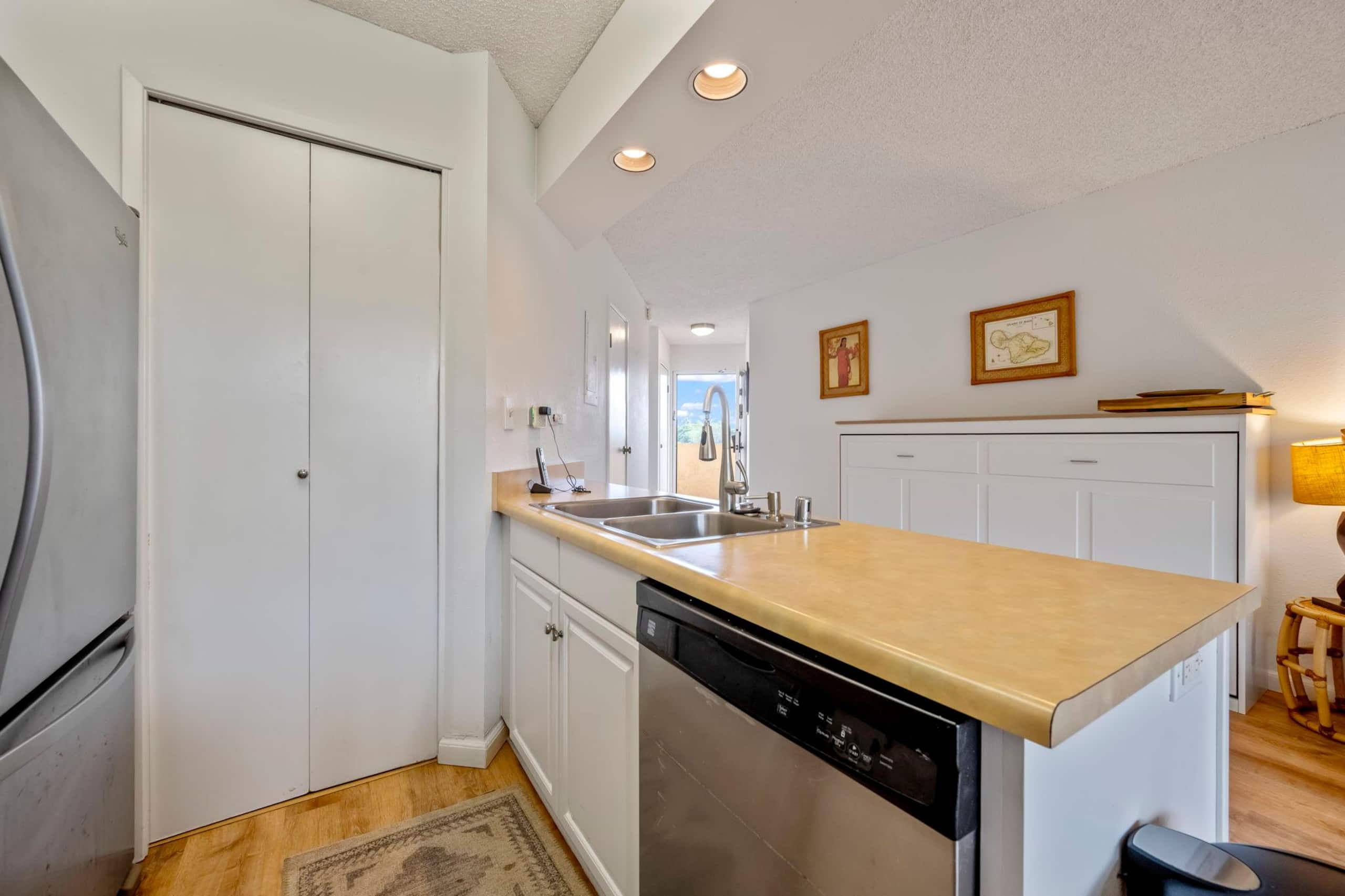 Condo in Kihei · ★4.67 · 1 bedroom · 3 beds · 2 baths - Image 36