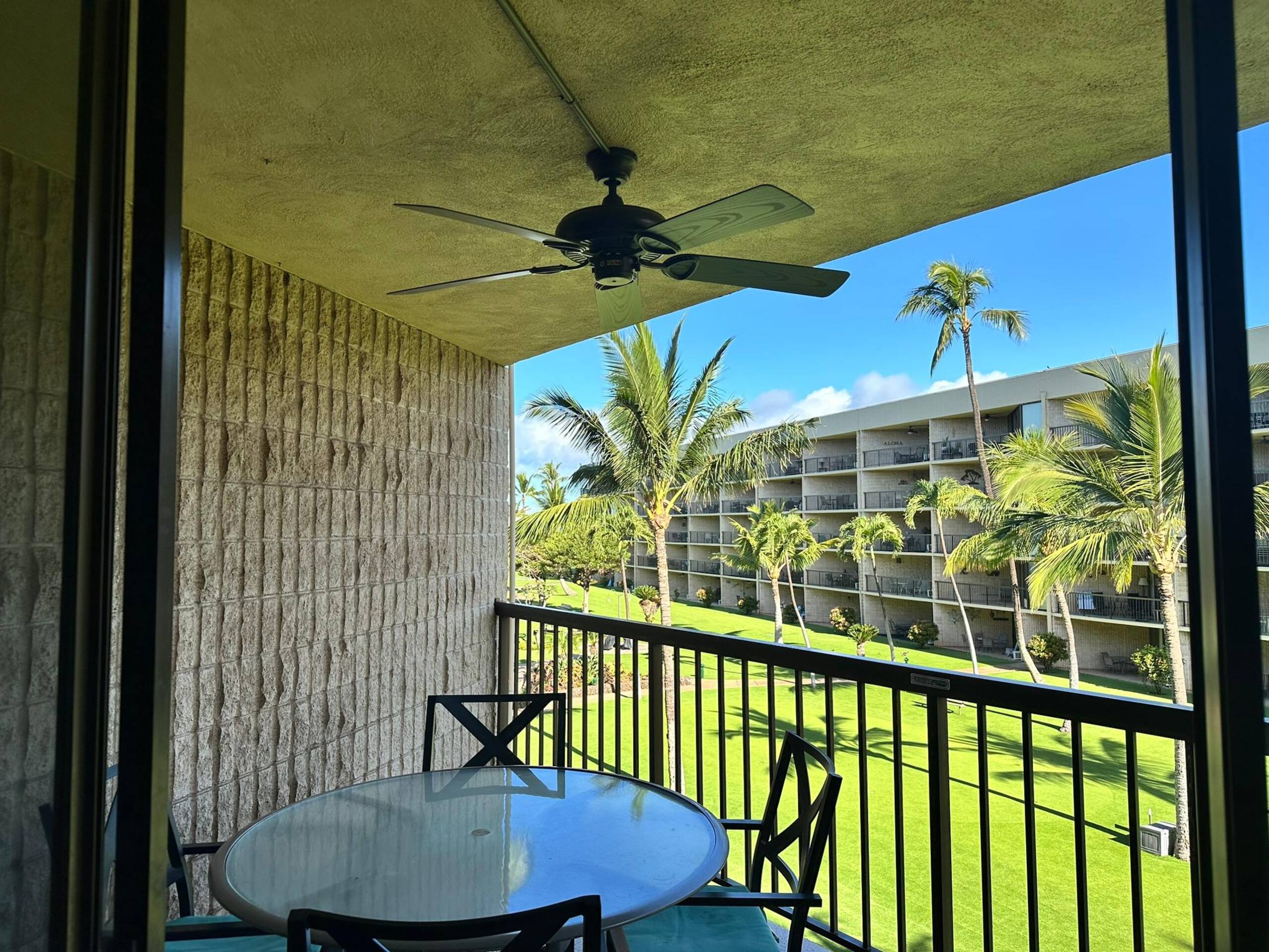 Condo in Kihei · ★4.67 · 1 bedroom · 3 beds · 2 baths - Image 2