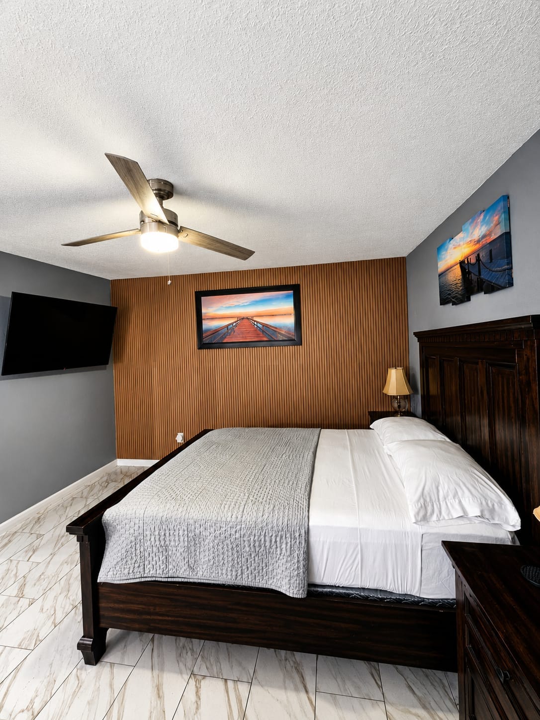 Studio 4 minutes from the airport