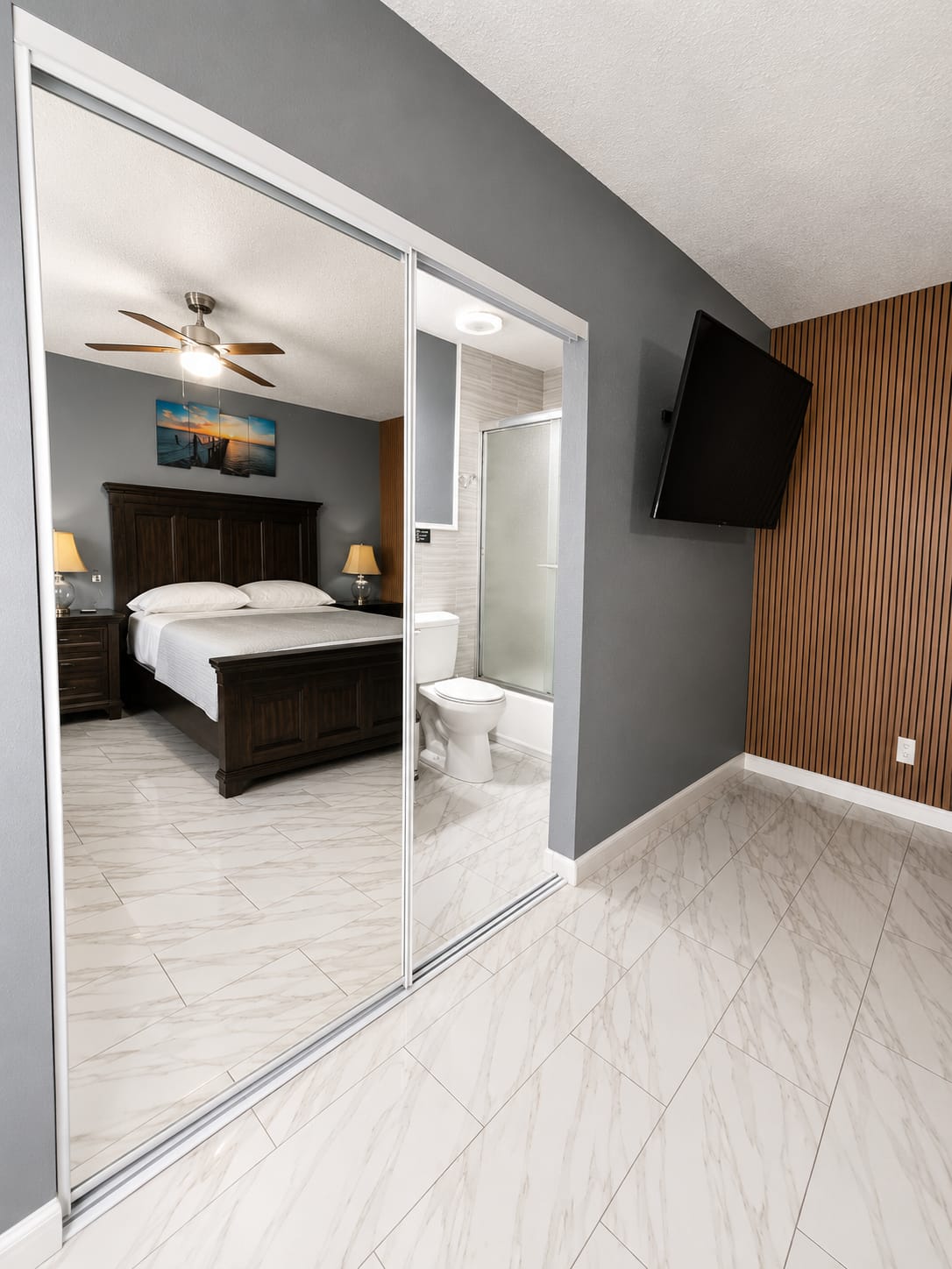 Studio 4 minutes from the airport