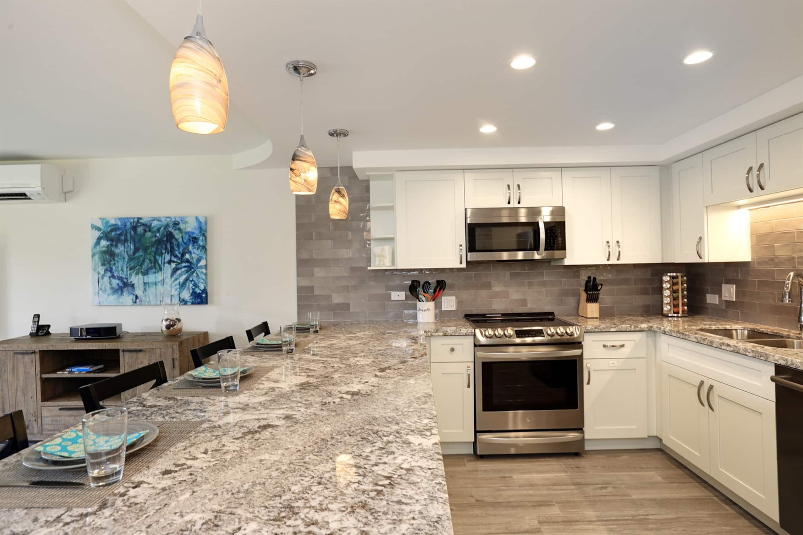 Condo in Kihei · ★5.0 · 1 bedroom · 2 beds · 2 private baths - Image 8