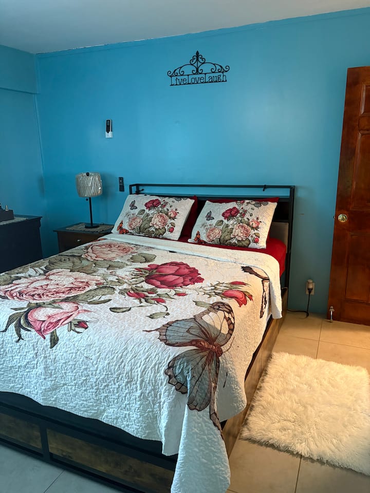 საძინებელი 1