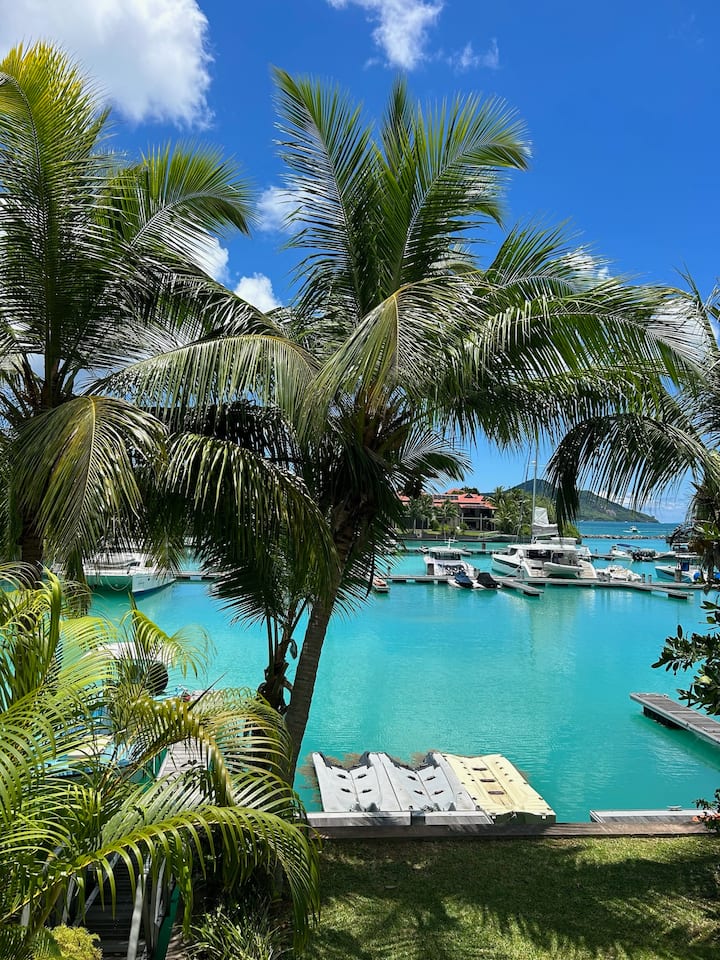 Luxury 2-br Eden Island Apartment W/ Amenities - Seychelles