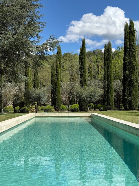 The Inner Courtyard. Large heated swimmingpool