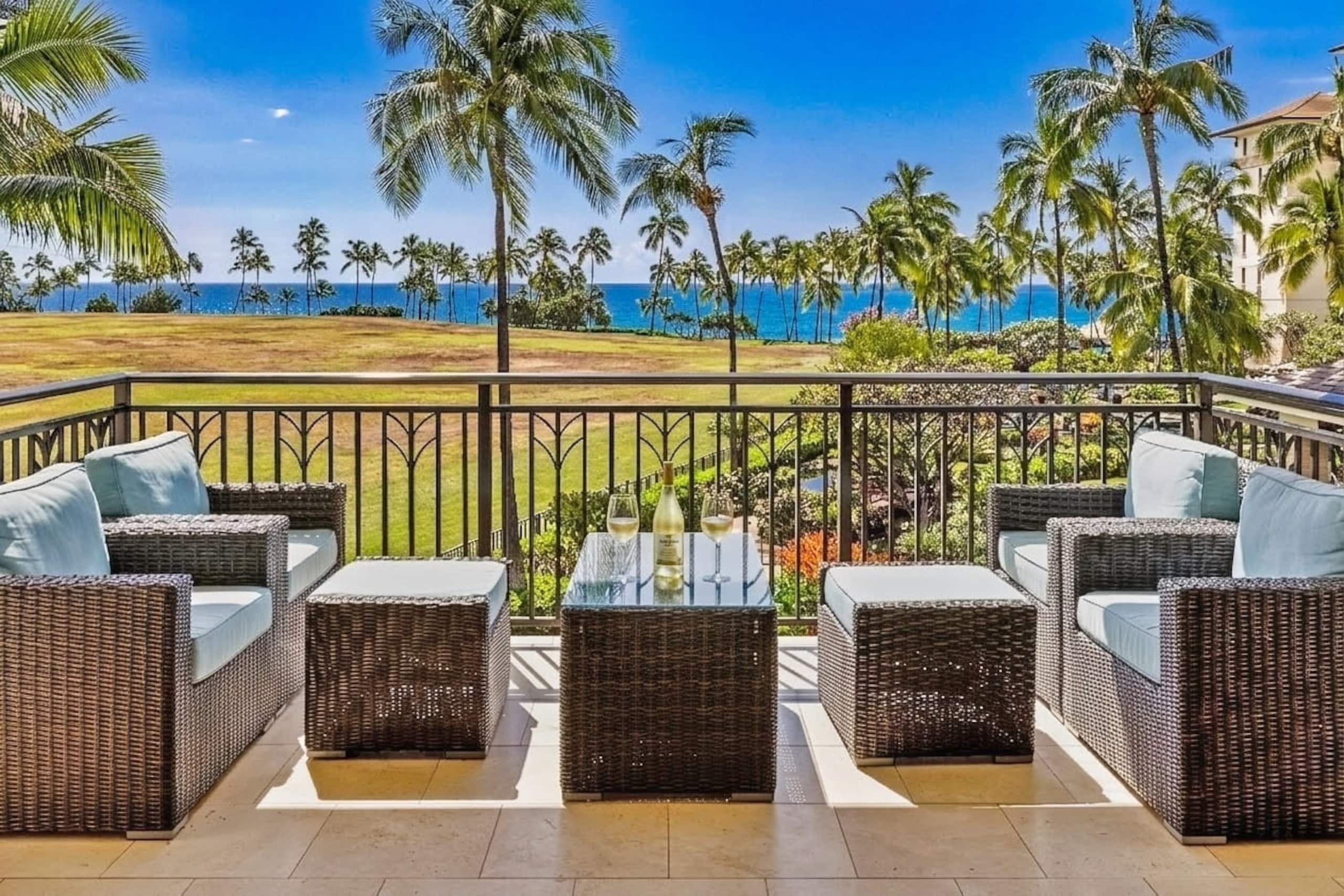 Condo in Kapolei · ★4.94 · 3 bedrooms · 3 beds · 3 private baths - Image 3