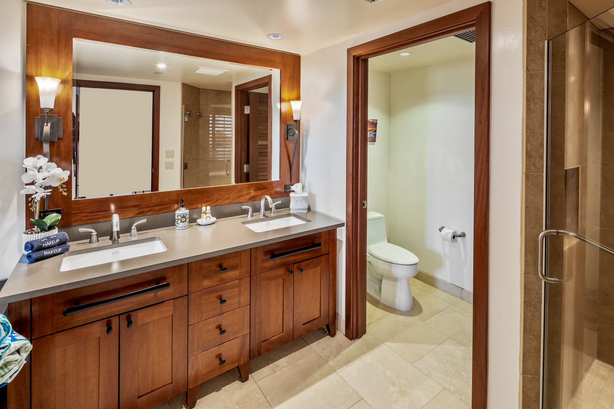 Condo in Kapolei · ★4.94 · 3 bedrooms · 3 beds · 3 private baths - Image 13