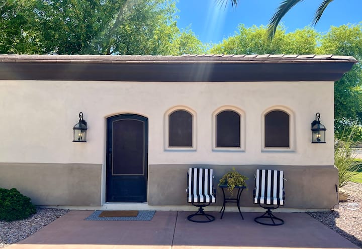 Farm House Casita, A Hidden Hideaway - Chandler, AZ