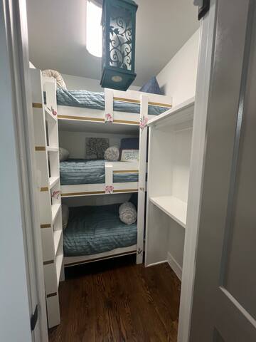 Nashville Storybook House gallery image 5