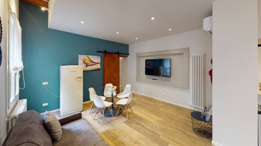 Cà Magno Luxury Design -Canal View with sauna gallery image 5