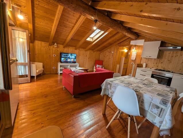 Loft La Cà,2 bedroom apt relax,skiresort,trekking gallery image 4