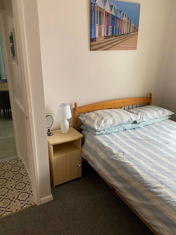 Dhomë gjumi 1