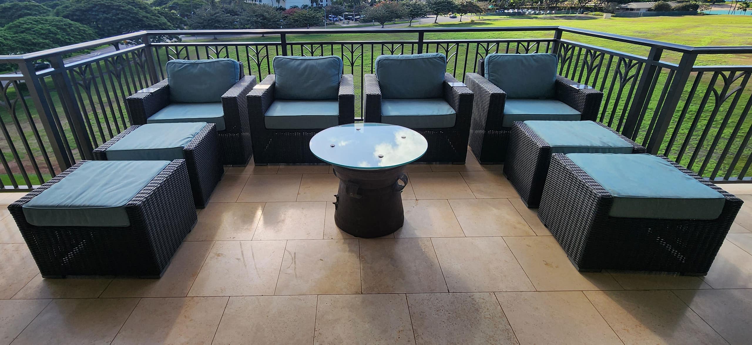 Condo in Kapolei · ★4.93 · 2 bedrooms · 4 beds · 2 private baths - Image 2