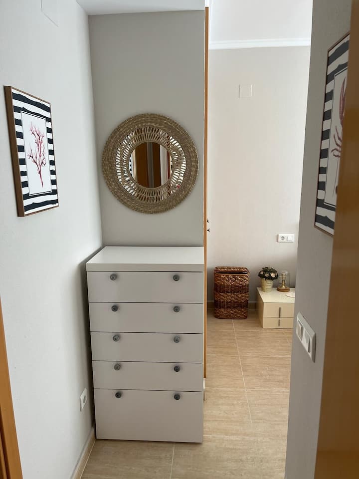 საძინებელი 1