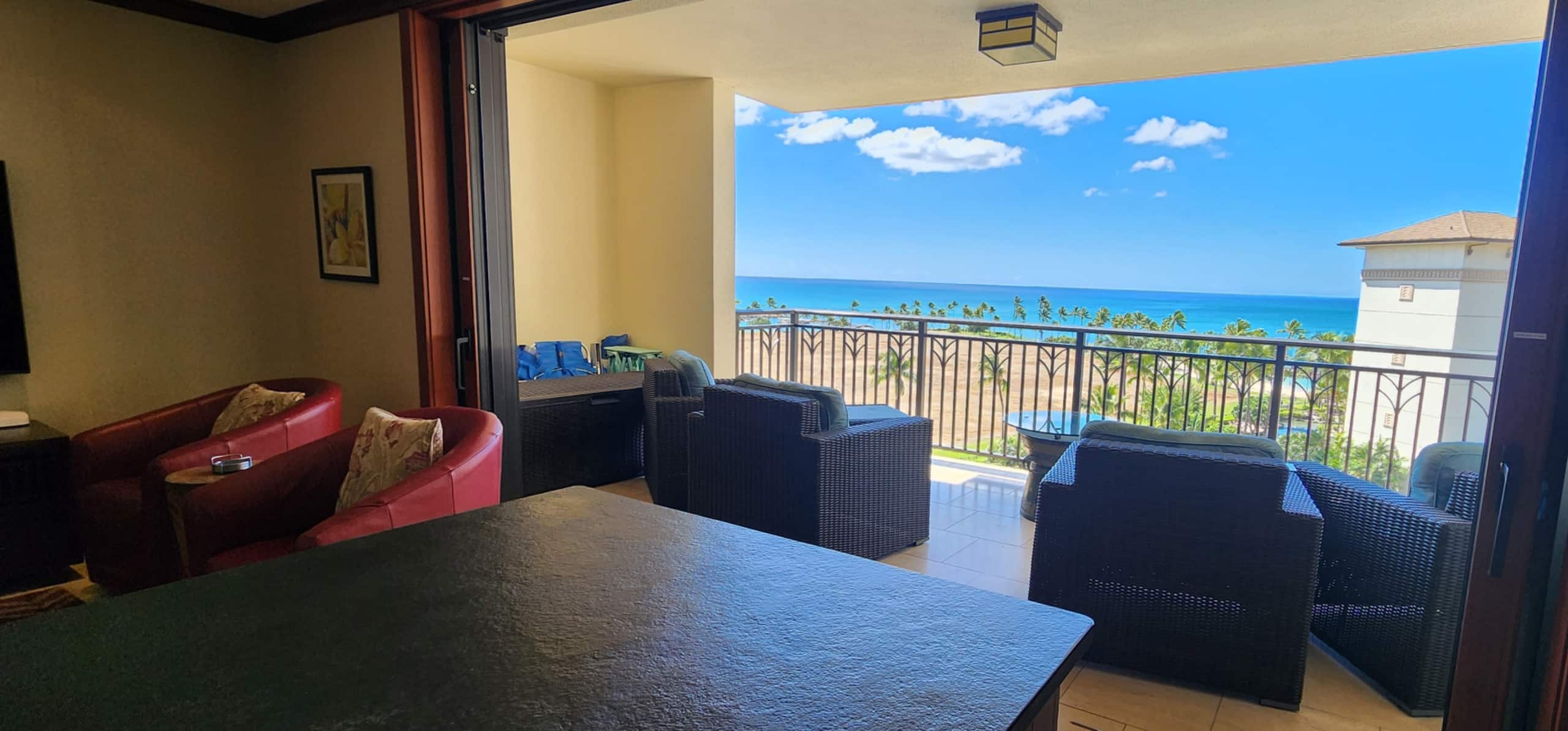 Condo in Kapolei · ★4.94 · 3 bedrooms · 4 beds · 2.5 private baths - Image 4