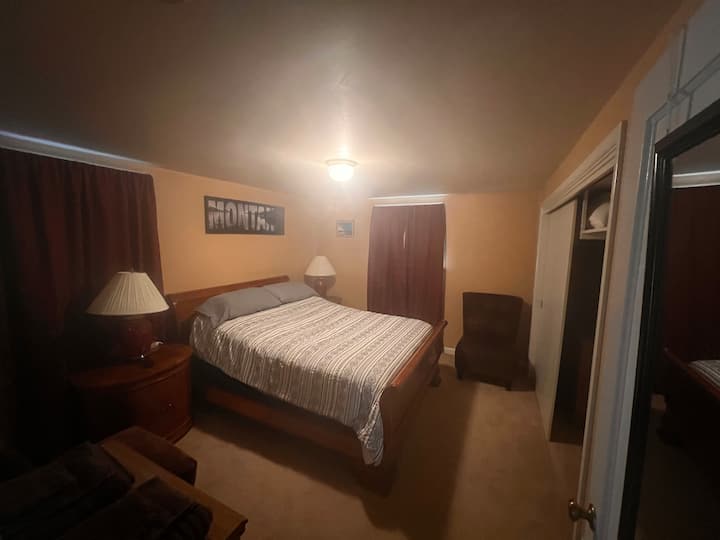 Bedroom