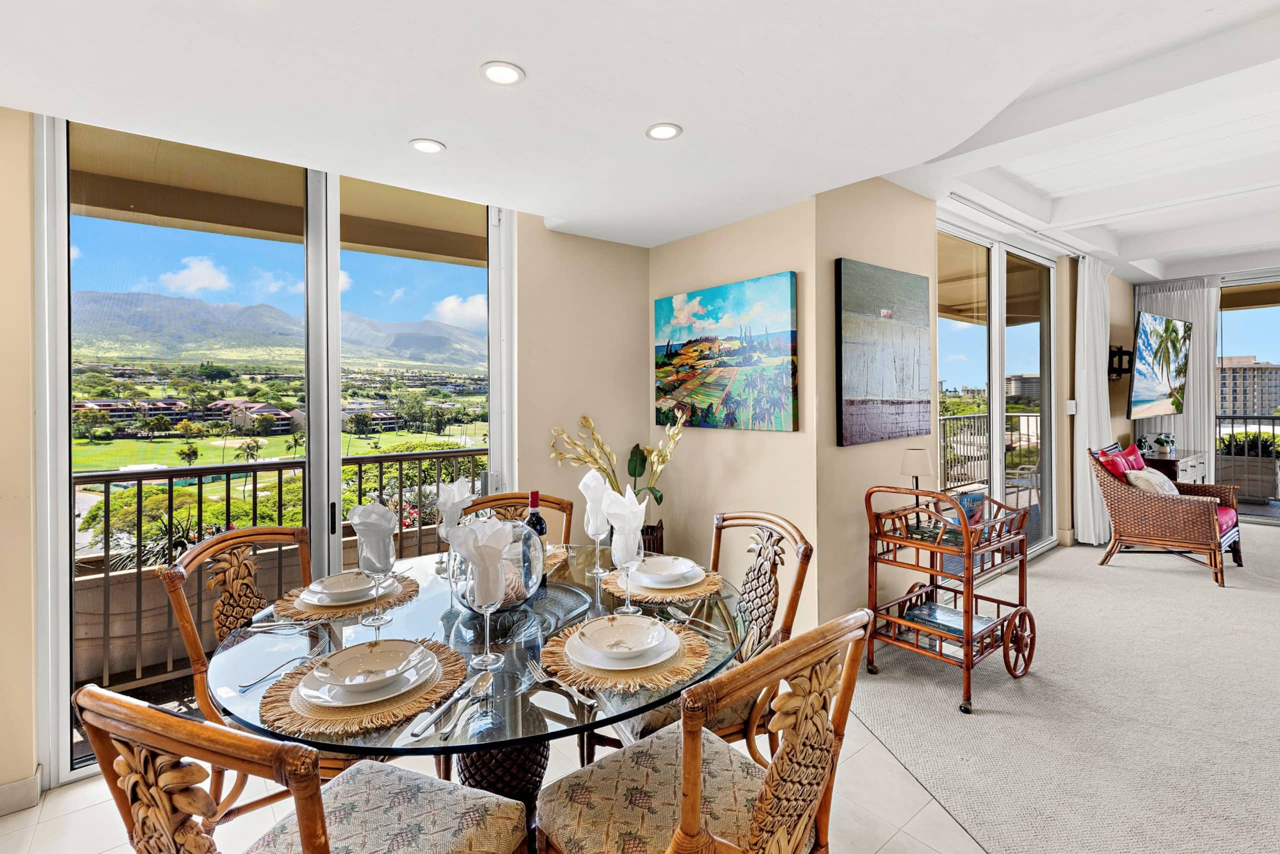 Condo in Lahaina · ★4.75 · 2 bedrooms · 4 beds · 2 baths - Image 8