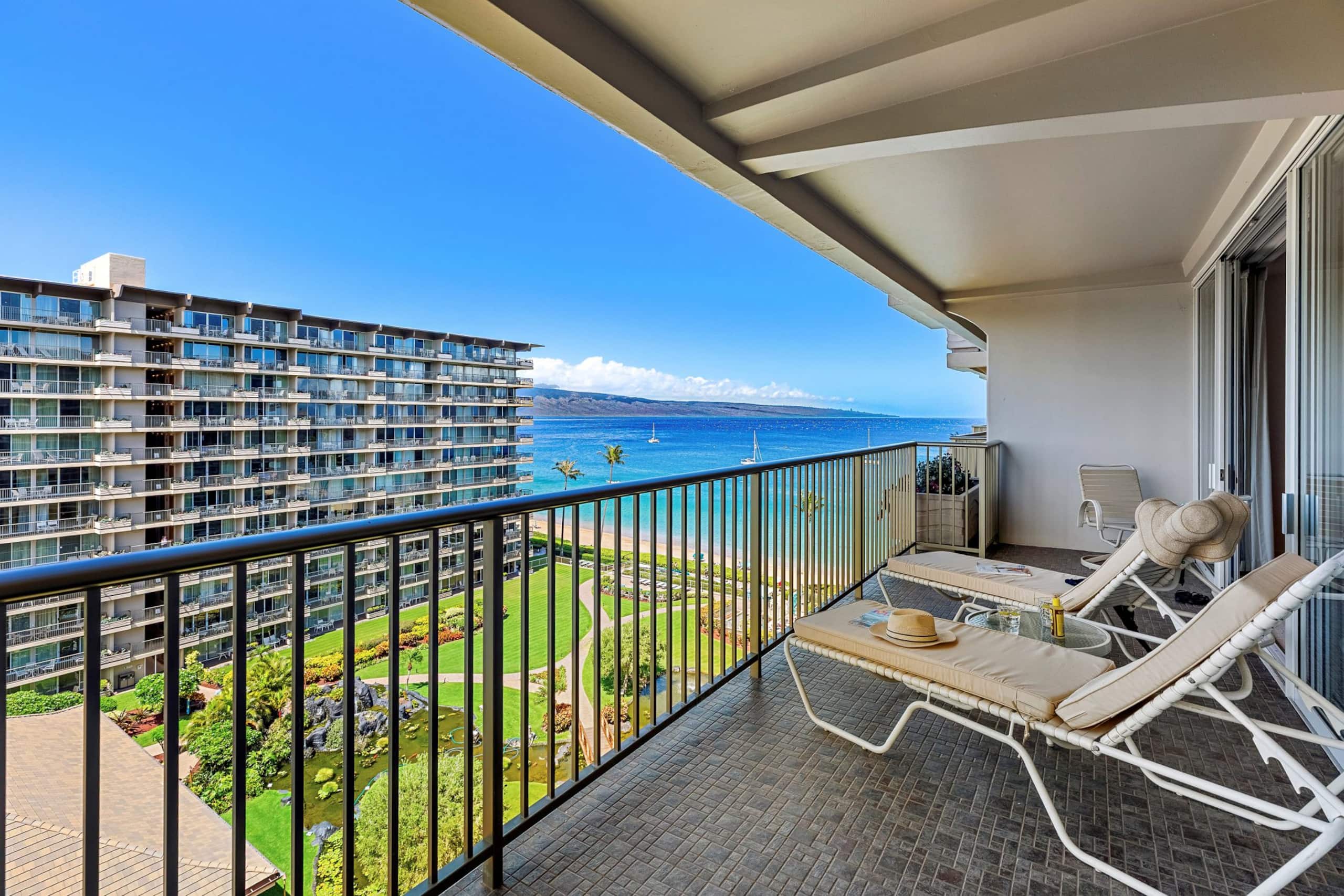 Condo in Lahaina · ★4.75 · 2 bedrooms · 4 beds · 2 baths - Image 2
