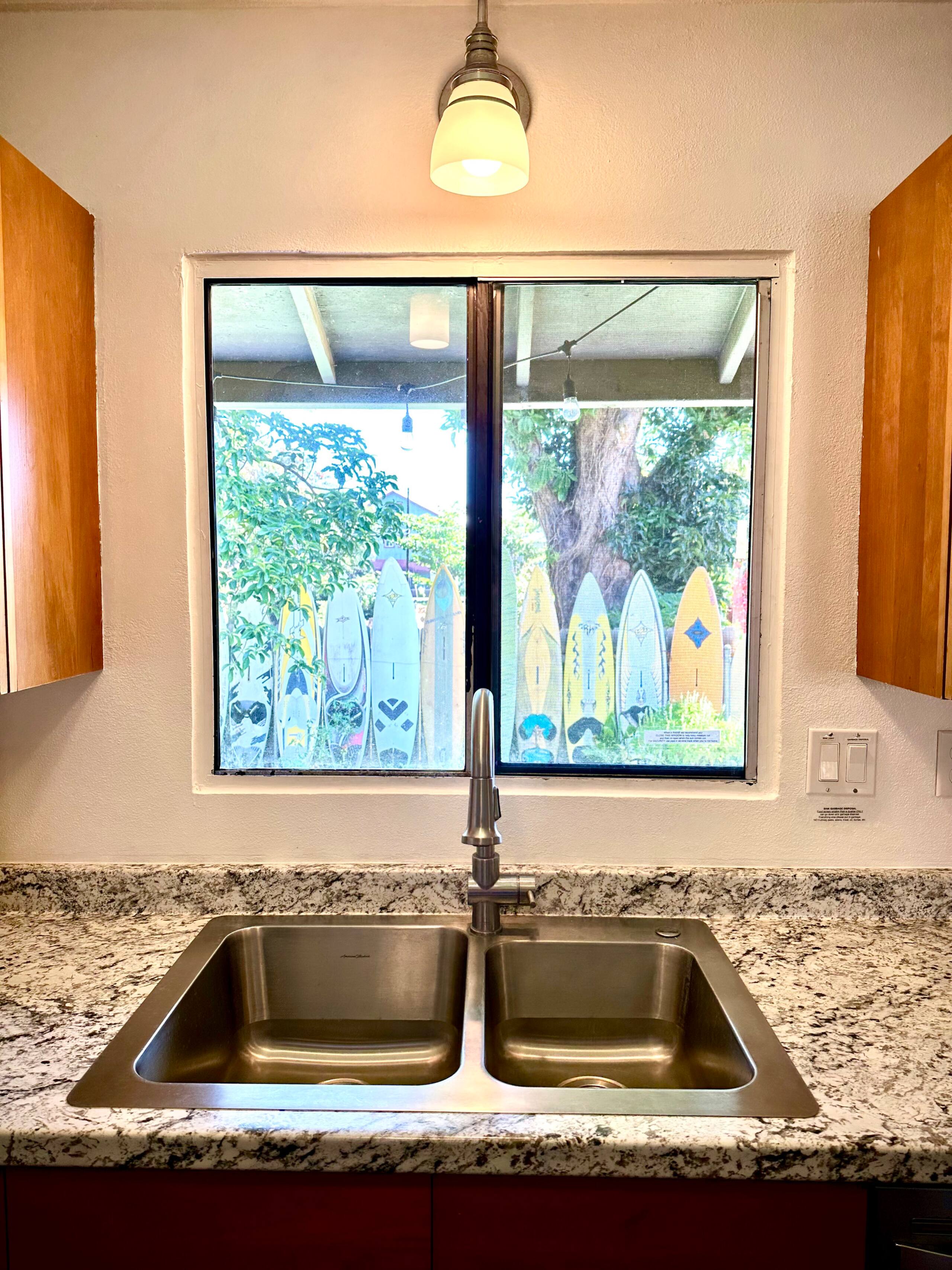Home in Haiku-Pauwela · ★4.97 · 2 bedrooms · 3 beds · 1 bath - Image 8