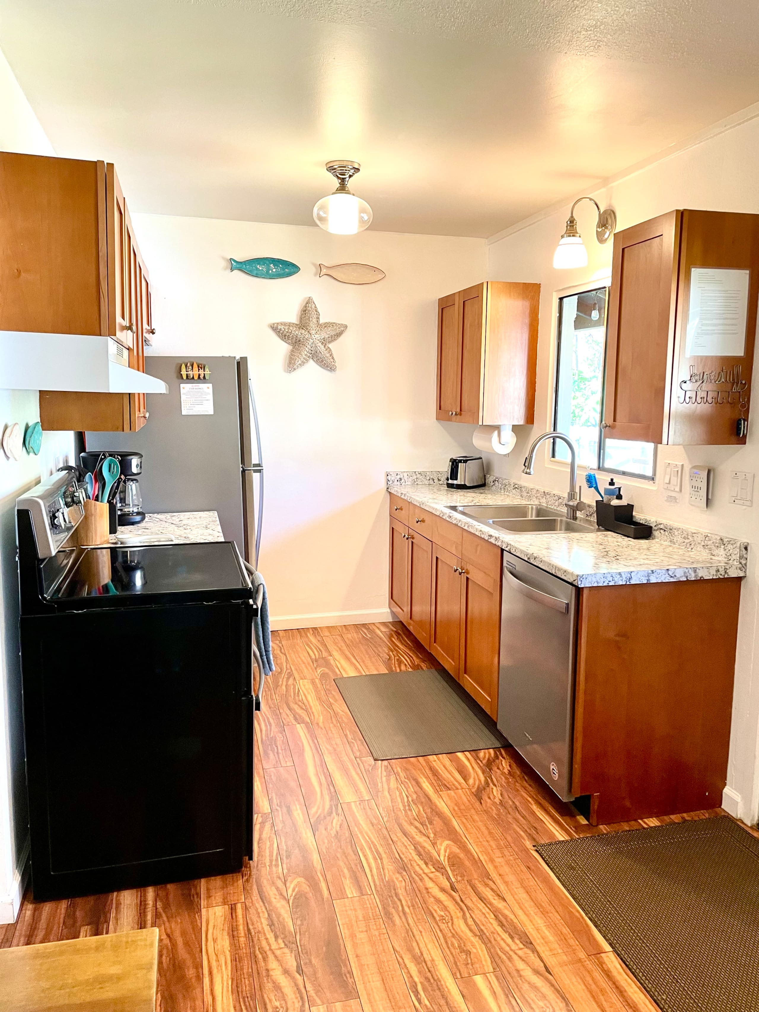 Home in Haiku-Pauwela · ★4.97 · 2 bedrooms · 3 beds · 1 bath - Image 7