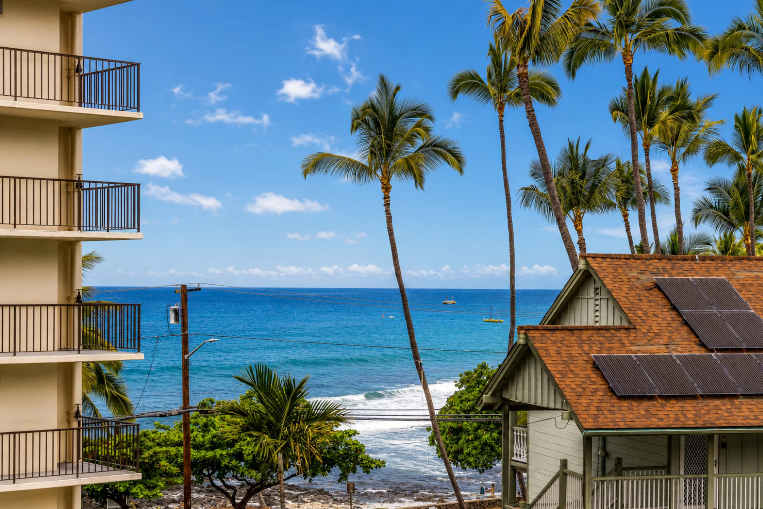 Condo in Kailua-Kona · ★4.86 · 2 bedrooms · 3 beds · 2 baths - Image 9